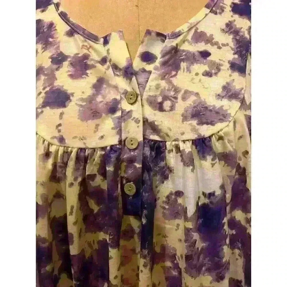 Plus Tie Dye Pleated 3 Button Casual Flowy Pullover Blouse Top NWT Size XXL - Picture 2 of 7